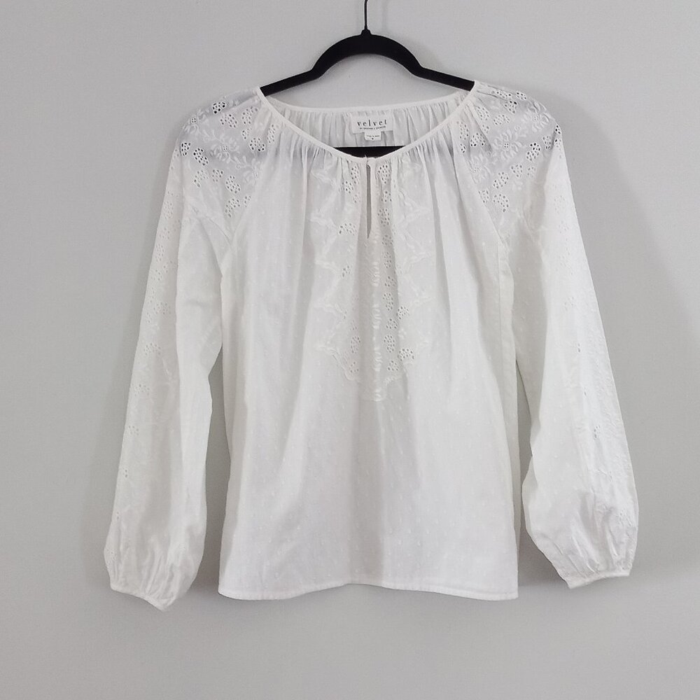 VELVET BY GRAHAM & SPENCER white cotton eyelet blouse